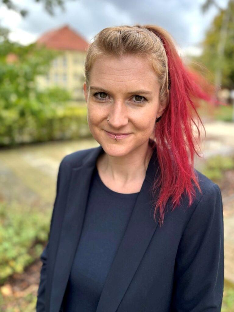 Prof. Dr. Sabrina Schramme
